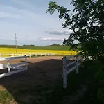 Folwark Malinowy Chrusniak 팜스테이 *