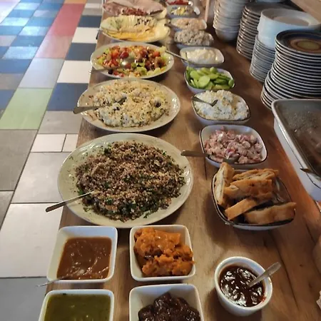 Folwark Malinowy Chrusniak Agroturismo *