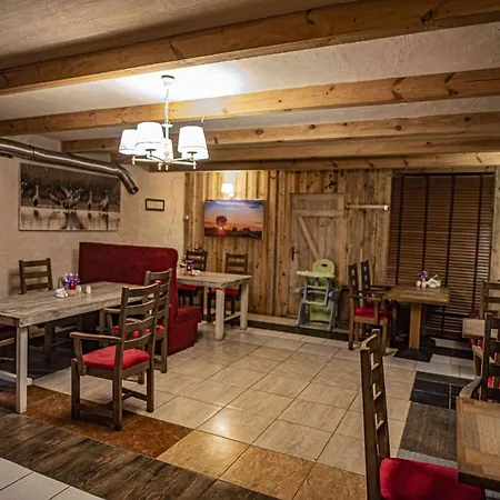 Folwark Malinowy Chrusniak Séjour à la ferme *