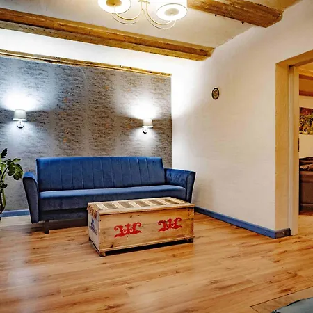 Farm stay Folwark I Apartameny Malinowy Chrusniak *